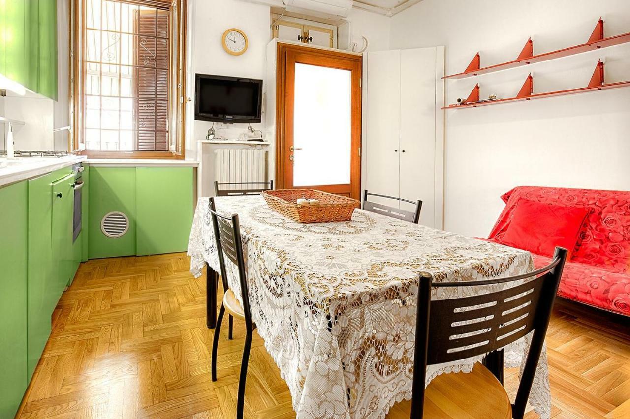 Apartamento Duomo-city Life In The Heart Of The City! *