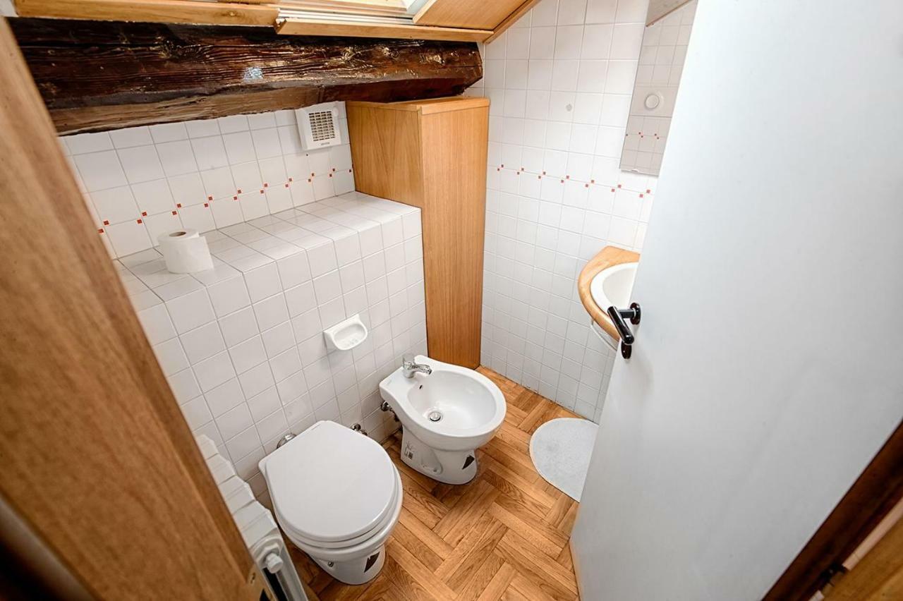 Duomo-city Life In The Heart Of The City! Apartamento